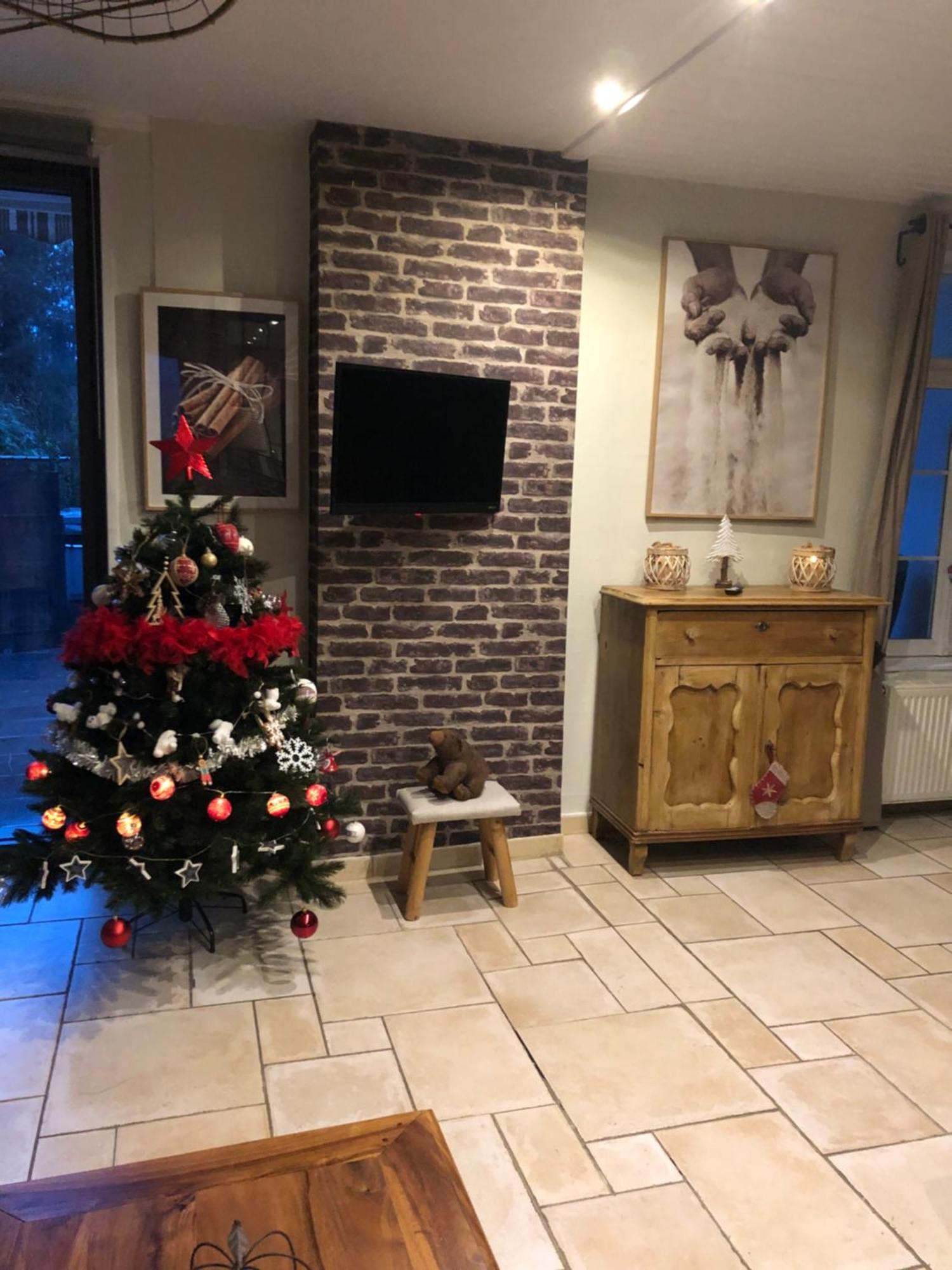 Le Clos De La Pommeraie Carly 外观 照片